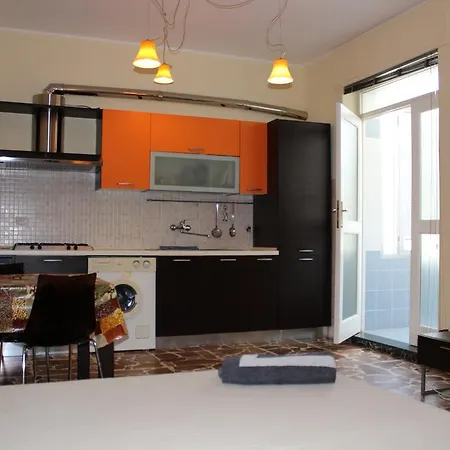 4u Self Check In Guest house