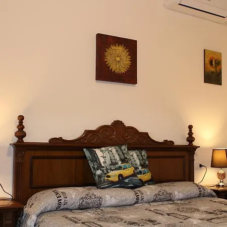 4u Self Check In Guest house *